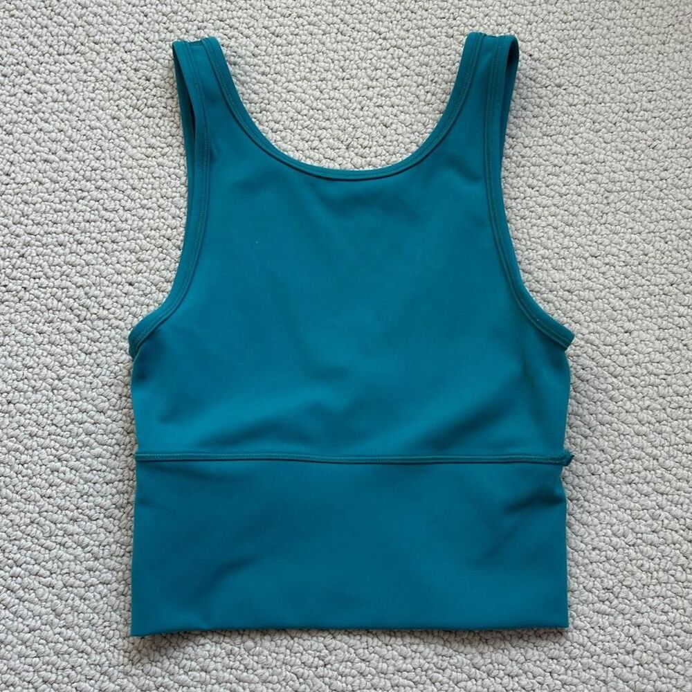 Lululemon Women's Teal Athletic Tank Top
